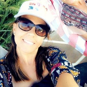 Meet your Posher, Serena